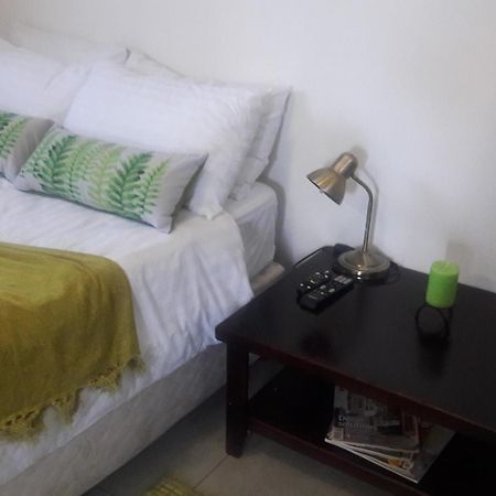 Self-Catering Studio, Unit 6 On Krupp Виндхук Экстерьер фото